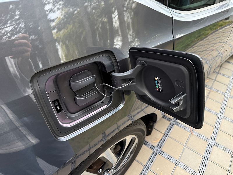 BMW i3 120Ah Kamera Tepelné čerpadlo - fotka 7 z 32