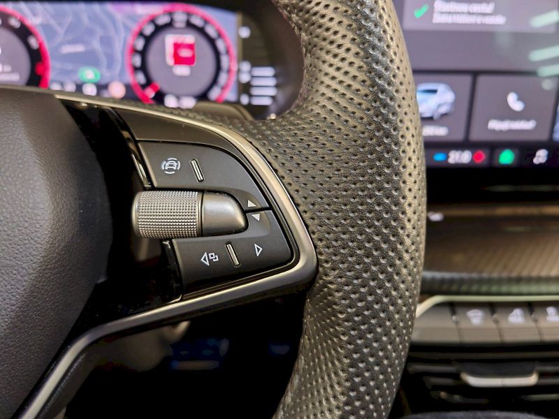 Škoda Octavia (2025) 1.5 TSI 110 kW DSG Sportline - fotka 9 z 33