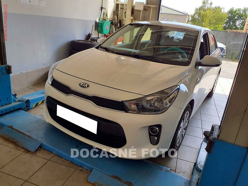 Kia Rio (2018) 1.2i, ČR, AC - fotka 1 z 3