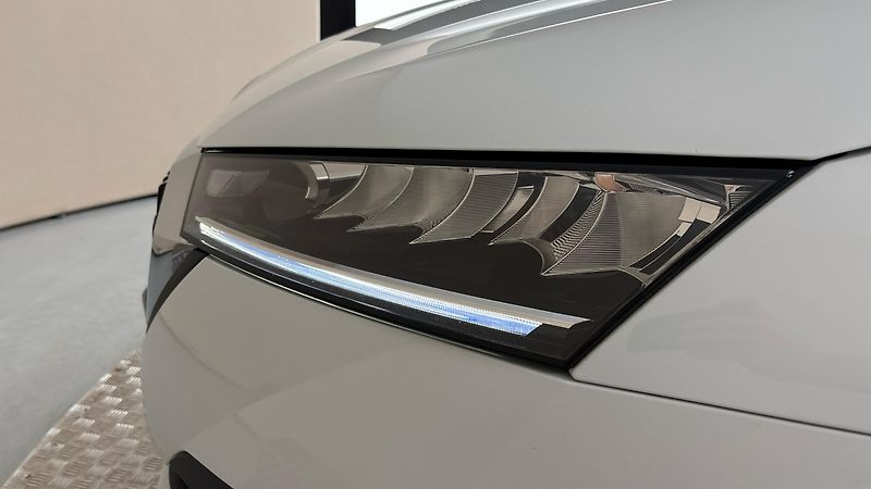 Škoda Octavia 1.0 TSI E-Tec DSG Ambition Com - fotka 18 z 23
