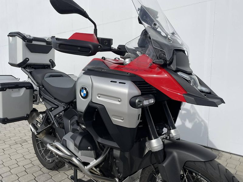 BMW (2026) R 1300 GS Adventure - fotka 4 z 16