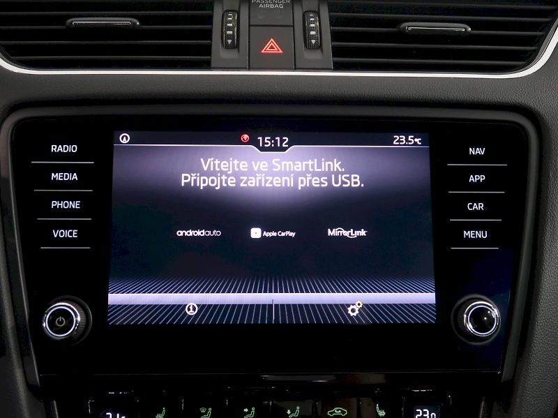 Škoda Octavia (2018) STYLE 1.6TDI 85KW DSG - fotka 23 z 37