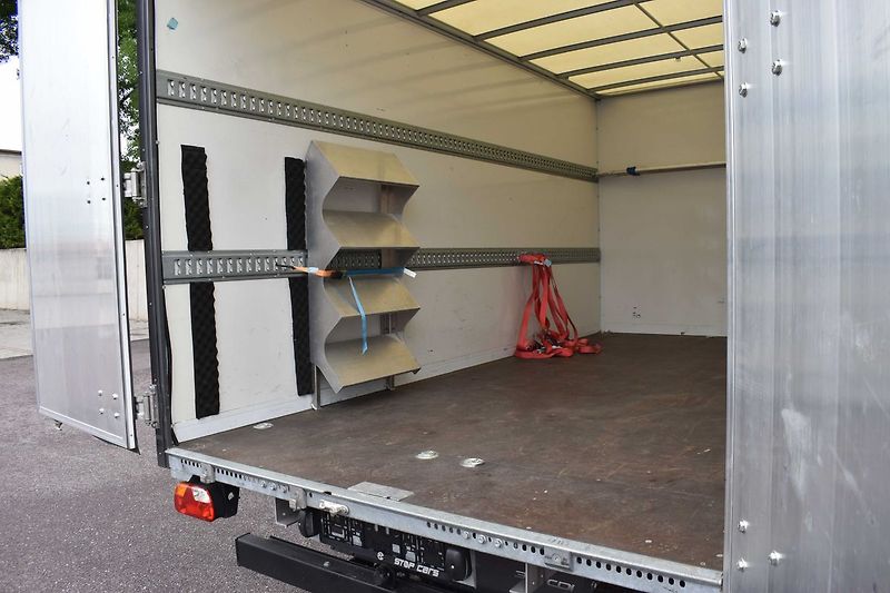Mercedes-Benz Sprinter 319CDi*REZERVACE* - fotka 22 z 25