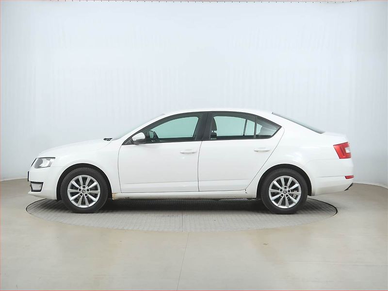 Škoda Octavia (2013) 1.2 TSI, Serv.kniha, Tempomat - fotka 3 z 13