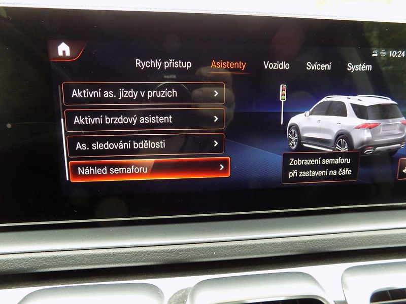Mercedes-Benz GLE (2019) 300d/4-Matic/Full-Led/ - fotka 39 z 48