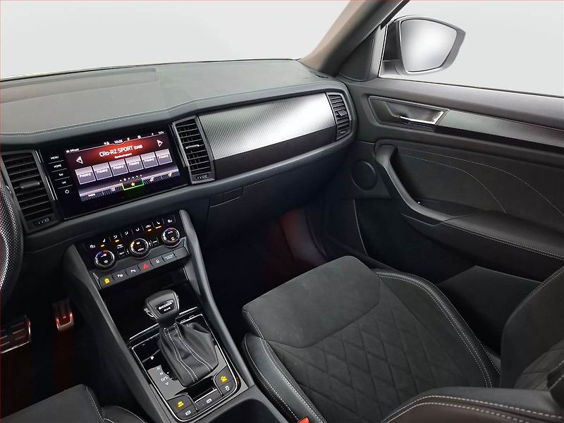 Škoda Kodiaq (2023) 2.0 TDI - fotka 8 z 25