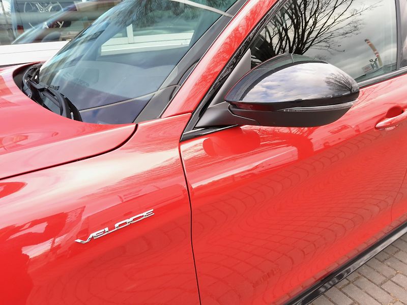 Alfa Romeo Stelvio (2026) Veloce 4x4 2,0 280PS - fotka 12 z 38