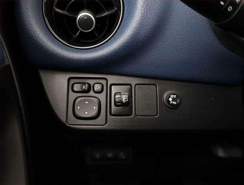 Toyota Yaris (2018) 1.5 Hybrid, Automat - fotka 17 z 19