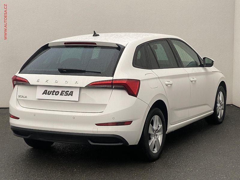 Škoda Scala (2021) 1.0 TSi, 2.maj,ČR, Ambition - fotka 4 z 18