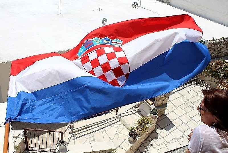 Správný výběr trasy autem do Chorvatska může v létě rozhodnout také o ceně celé dovolené.
