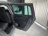 Opel Zafira 1.6 CDTi ČR 1.MAJ. TOP !! - náhled 15