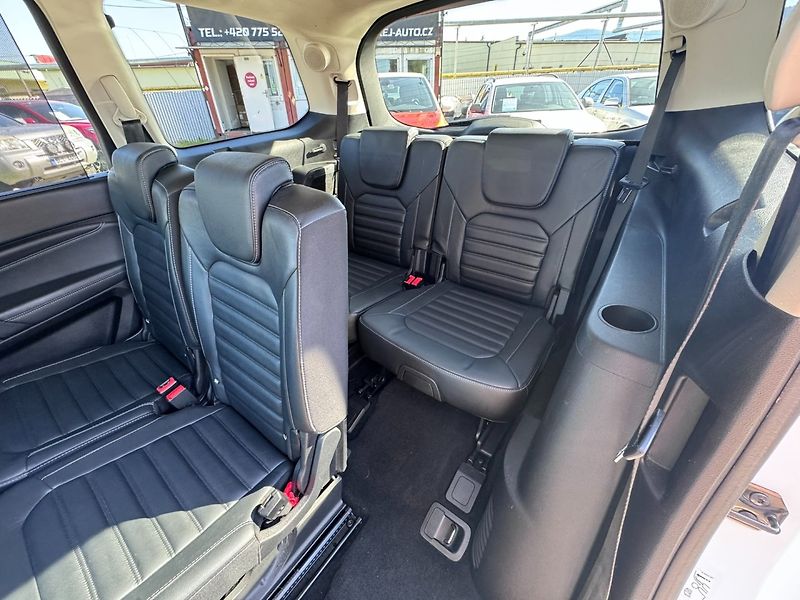 Ford Galaxy (2016) 2,0 TDCI 132KW 1. MAJ TITAN 7X - fotka 39 z 50