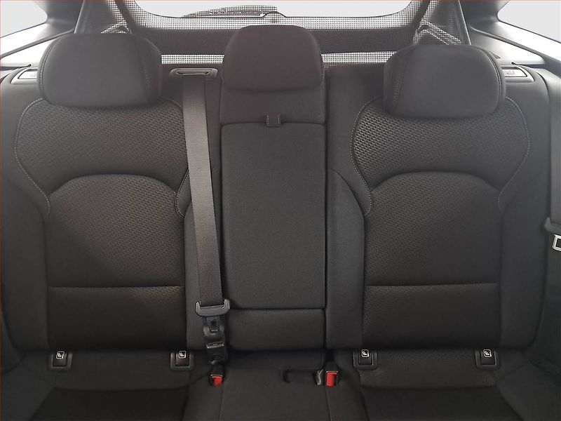 Hyundai i30 (2017) 1.4 T-GDI, ČR,1.maj - fotka 10 z 19