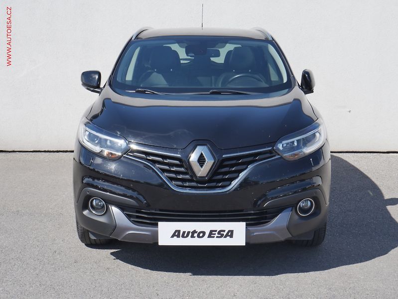 Renault Kadjar (2017) 1.2 TCe, ČR, AC, panor - fotka 2 z 15