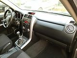 Suzuki Grand Vitara 2.0 benzin  Rezervace - náhled 24