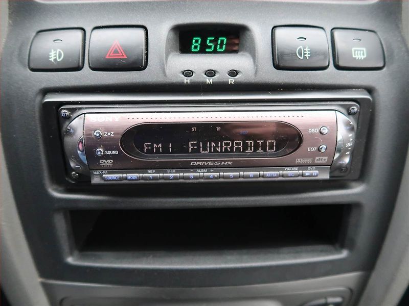 Hyundai Santa Fe (2005) Premium 2.0 CRDi, 4X4 - fotka 12 z 18