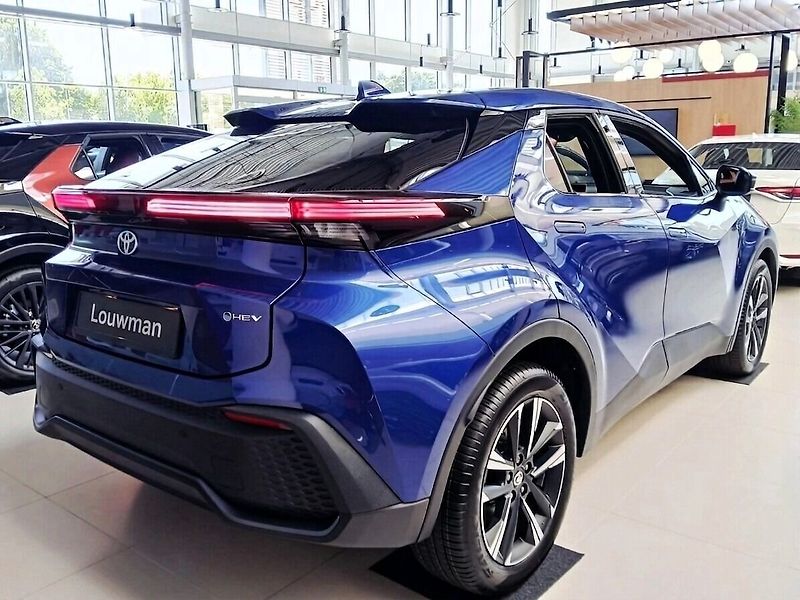 Toyota C-HR Style 1,8 Hybrid + Zimní kompl - fotka 5 z 7