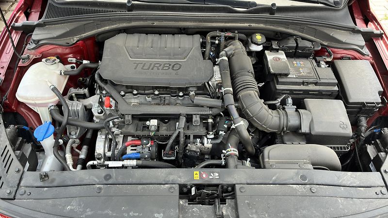 Hyundai i30 (2024) Fastback - fotka 18 z 21