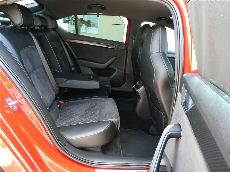 Škoda Superb 2,0 TSi SPORTLINE,1maj.,webast - fotka 27 z 50