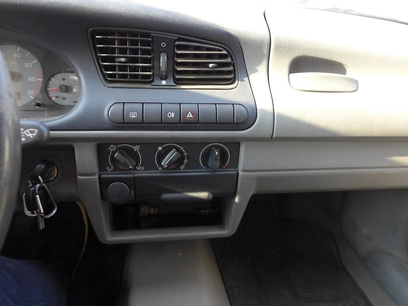 Škoda Felicia 1.3 MPI  REZERVACE - fotka 18 z 20