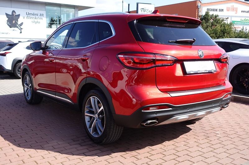 MG HS 1,5i 119kW M/T Elegance Panora - fotka 6 z 33