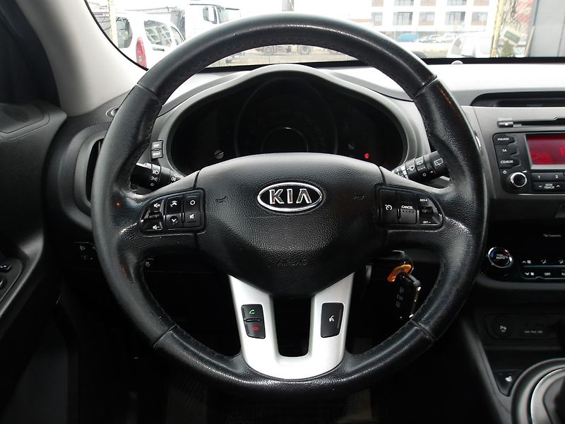 Kia Sportage 1,6GDi 99 kW ČR Serv.kn! - fotka 11 z 32