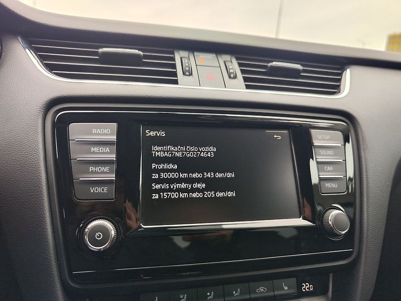 Škoda Octavia 1.6 TDI/81kW Style - fotka 18 z 28