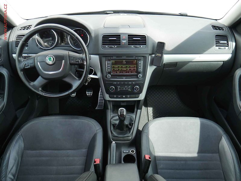 Škoda Yeti (2010) 2.0TDi 4x4, ČR, Bixen, AC - fotka 8 z 18
