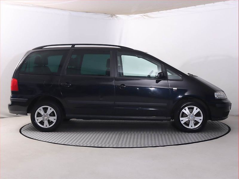 Seat Alhambra (2008) 2.0 TDI, 7 míst, Tempomat - fotka 6 z 16