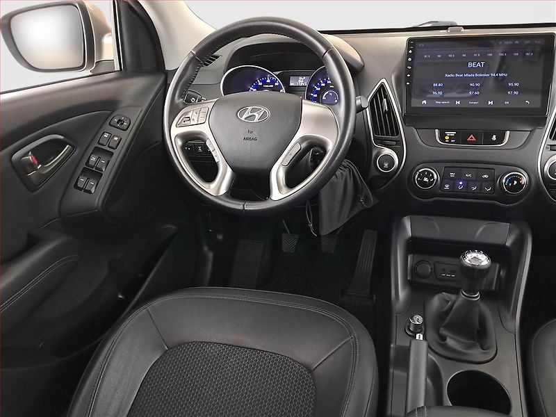 Hyundai ix35 (2010) 2.0 CVVT, 4X4, Navi - fotka 7 z 20