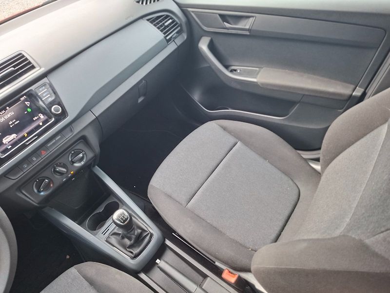 Škoda Fabia (2020) 1.0MPi 44kW -KLIMA-TOP KM! - fotka 14 z 37