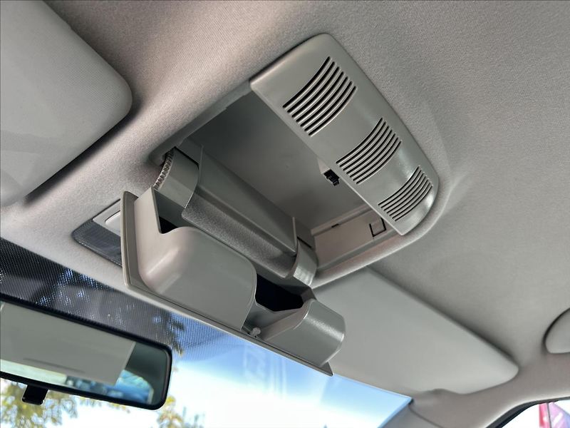 Škoda Fabia 1,6 i Automat  Klima, nová STK - fotka 28 z 50