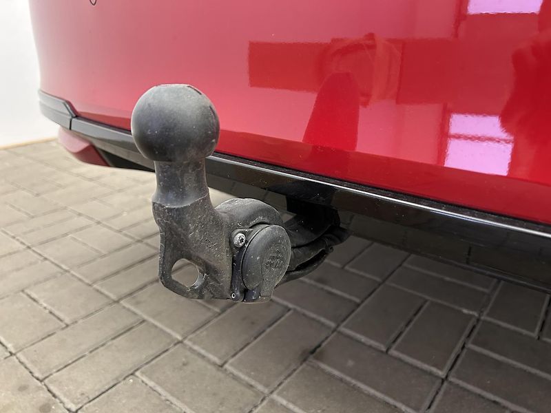 Škoda Octavia 1.5 TSI SportLine - fotka 25 z 28