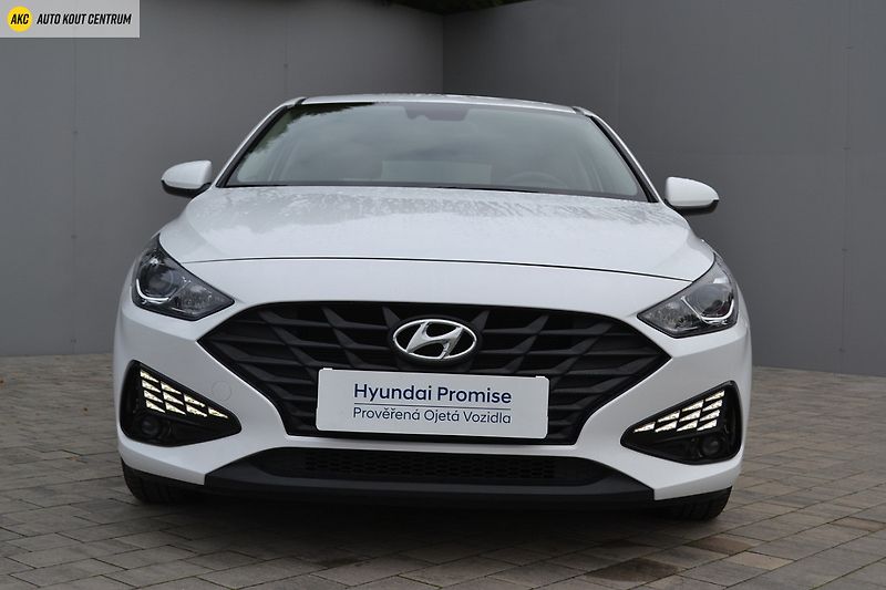 Hyundai i30 22 HB 1,5I MT START PLUS - fotka 45 z 45