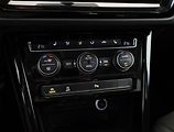 Volkswagen Touran (2019) 2.0 TDI, 7 míst, Serv.kniha - náhled 10