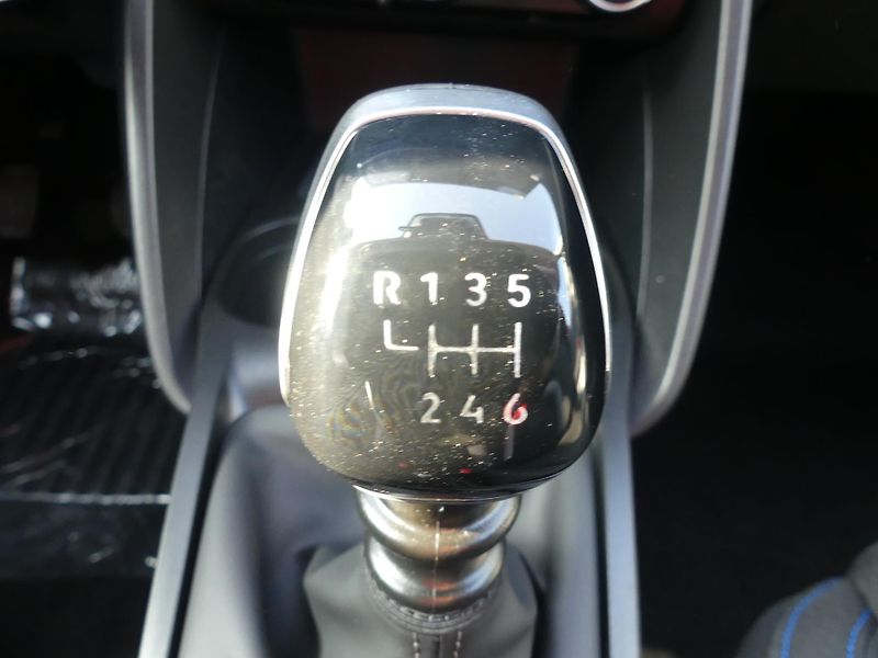 Citroën C3 (2025) PLUS Turbo 100k Manual - fotka 17 z 19