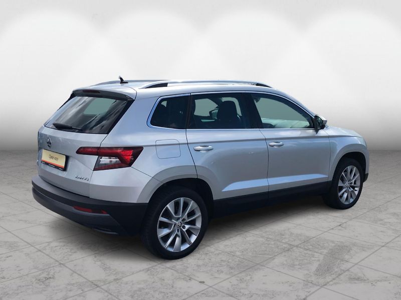 Škoda Karoq 1,5TSi 110kW STYLE PLUS COMFOR - fotka 2 z 30