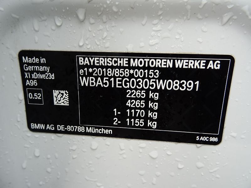 BMW X1 23d xDrive xLine ČR DPH - fotka 27 z 28