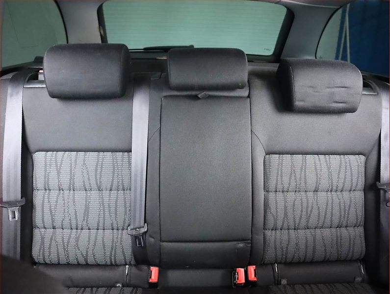 Škoda Octavia (2009) 1.9 TDI, Serv.kniha, po STK - fotka 10 z 16