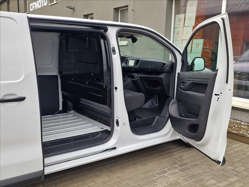 Opel Vivaro 1.5 CDTI 88kW,původ ČR,1.Maj. - fotka 15 z 50
