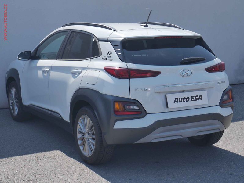 Hyundai Kona (2018) 1.0T-GDi, 1.maj,ČR, Navigace - fotka 6 z 16