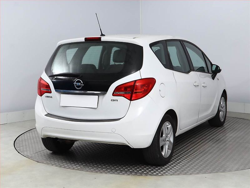 Opel Meriva (2016) 1.6 CDTI, po STK, zamluveno - fotka 5 z 19