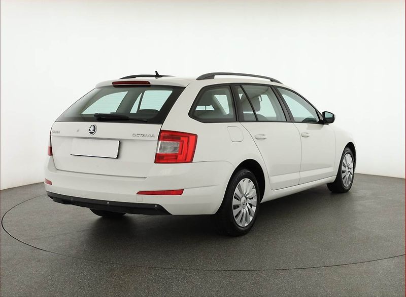 Škoda Octavia (2015) Elegance 2.0 TDI, Automat - fotka 5 z 18