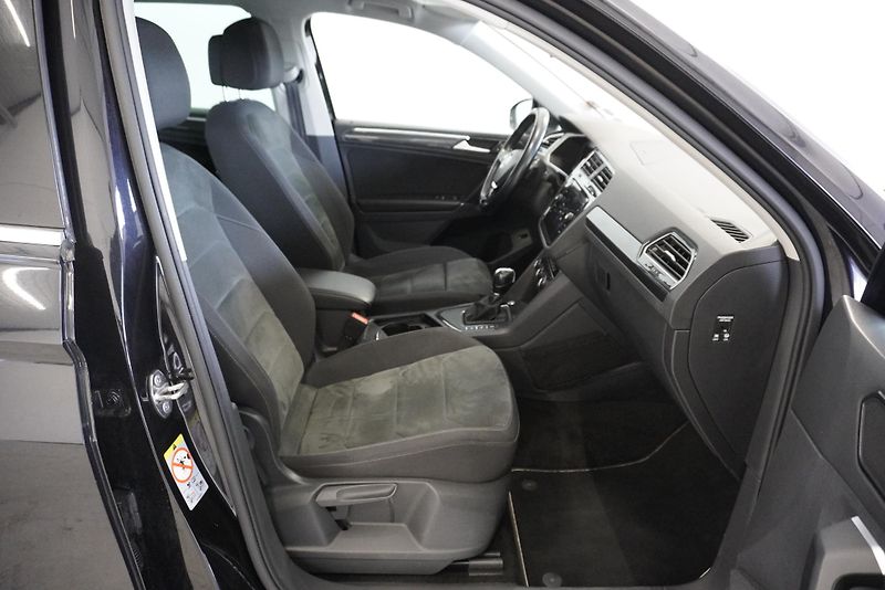 Volkswagen Tiguan 2.0 TDI 110kW DSG7 - fotka 27 z 28
