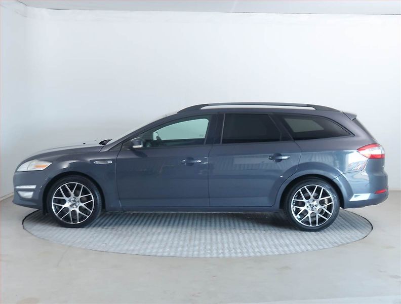 Ford Mondeo (2011) 1.6 TDCi, Tempomat - fotka 3 z 15