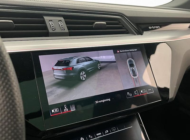 Audi Q8 e-tron 55 Q 360kam Vzduch Tažné Pano  - fotka 25 z 37