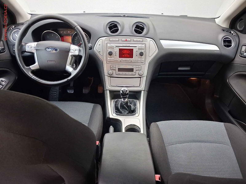 Ford Mondeo (2007) 2.0 TDCi, Aut.klima - fotka 8 z 16