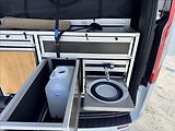 Ford Tourneo Custom 2,0 Obytná úprava TDCi L2H1 - náhled 7