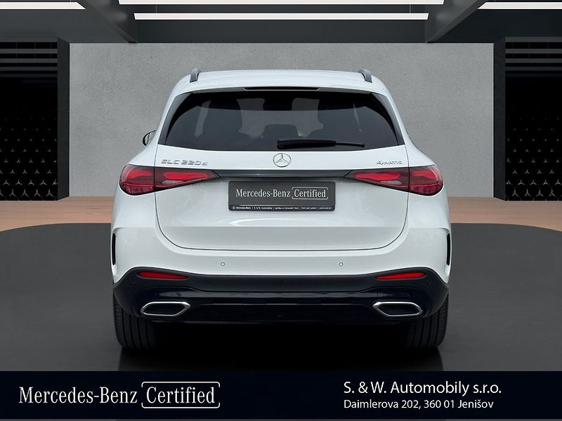 Mercedes-Benz GLC 220 d 4MATIC AMG Line - fotka 5 z 26