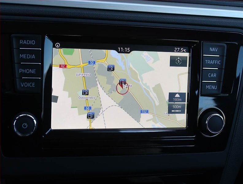 Škoda Rapid (2016) Spaceback 1.4 TDI, Navi - fotka 13 z 17
